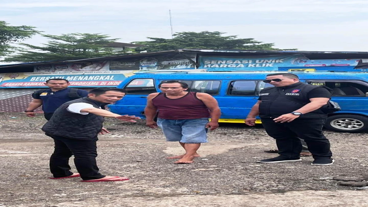 Bupati Purwakarta Perintahkan Penertiban Bangunan Liar, Pedagang di Gerbang Tol Cikampek-Cikopo akan di Relokasi