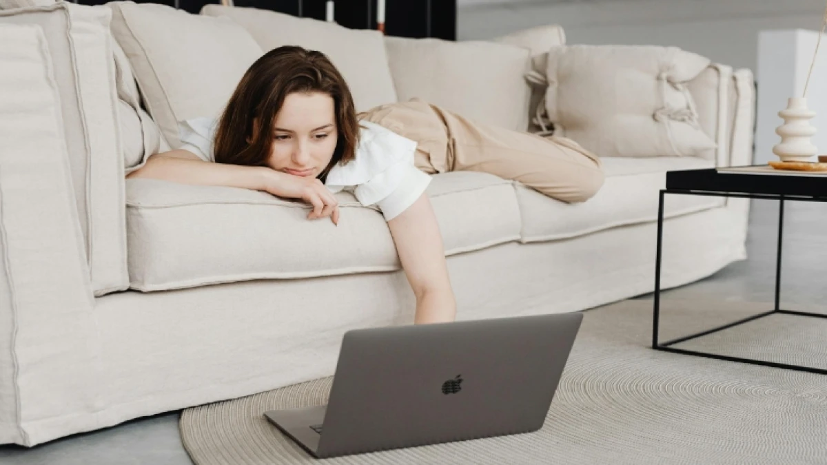 5 Ide Me Time setelah Pulang Kerja Biar Pikiran Segar dan Hati Lebih Tentram