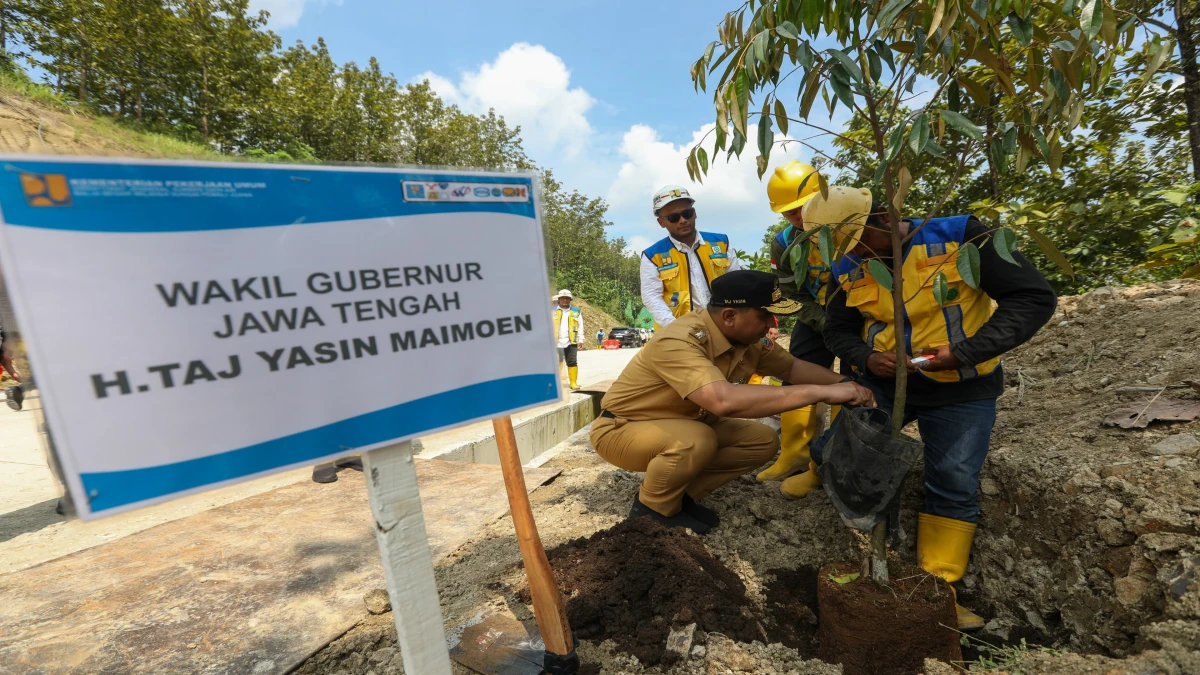Mampu Cegah Banjir di Demak-Grobogan, Taj Yasin Tinjau Proyek Bendungan Jragung