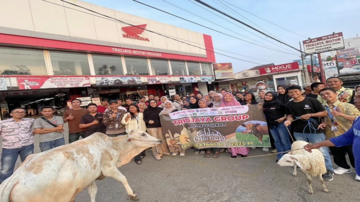 Tridjaya Group Berbagi Kebahagiaan Idul Adha, Berikan Daging Kurban ke Masyarakat