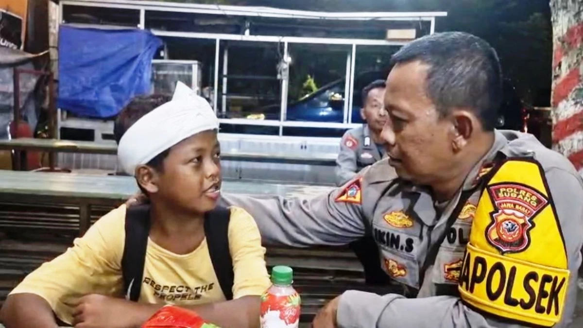 Adnan Anak Yatim Piatu dari Brebes Bersepeda Demi Bertemu KDM di Subang