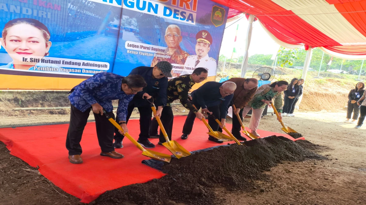 Pandawa Farm & Yayasan Damandiri Bangun Kampung Ikan Berbasis Sistem Bioflok