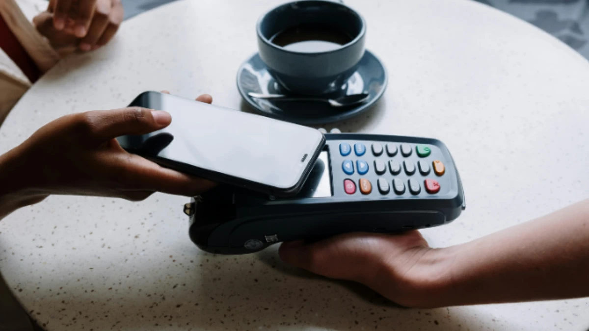 7 Daftar Aplikasi Mobile Banking Terbaik di Indonesia: Solusi Keuangan Praktis, Aman, dan Efisien