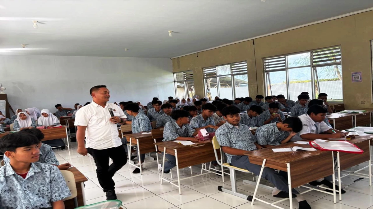 Polisi Ajak Pelajar di Subang jadi Agen Perubahan