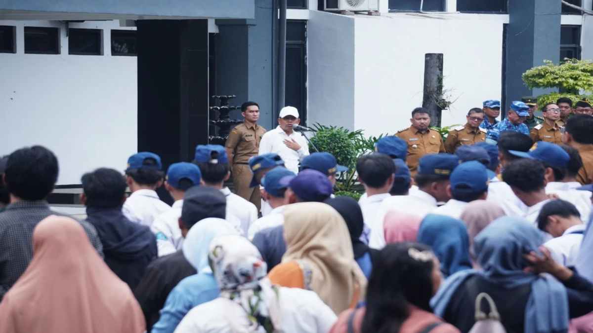 50 Siswa SMP di Subang Dikirim ke Barak