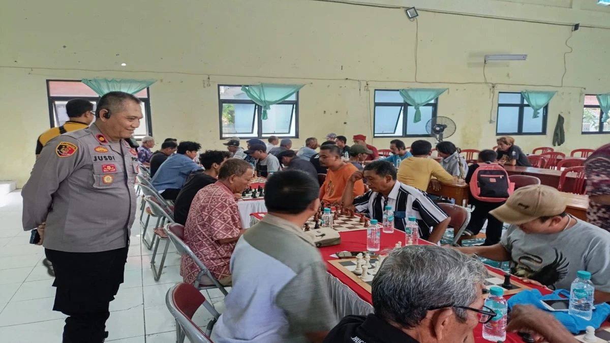 Meriahkan HUT Bhayangkara 79 tahun 2025, Polsek Pusakanagara Gelar Turnamen Catur