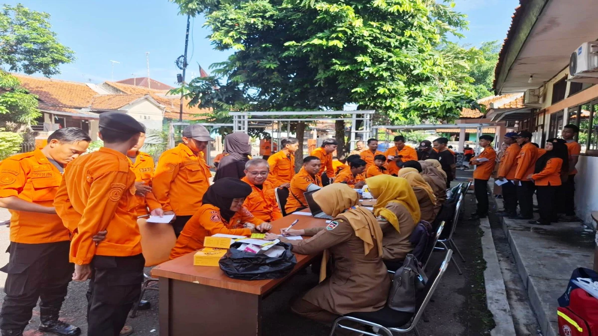 Pastikan Kondisi Fisik dan Mental Sehat, Personel BPBD Purwakarta Jalani Pemeriksaan Kesehatan