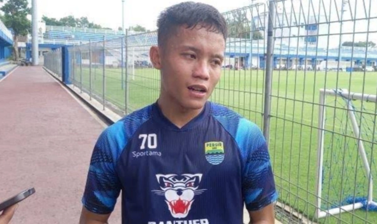 Arsan Makarin Resmi Gabung PSPS Riau sumber (tribun jabar)