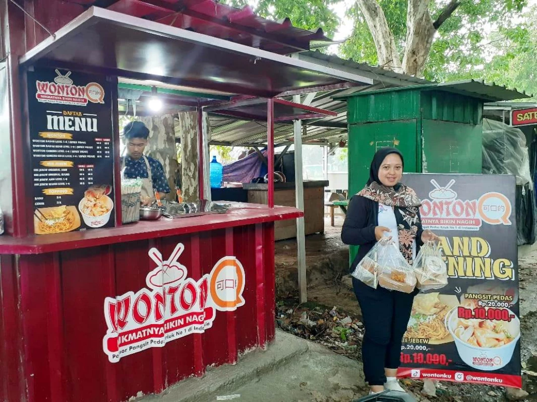 WontonQ 'Pangsit dan Mie Pedas'