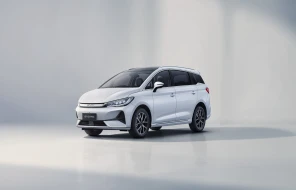 Pajak Tahunan BYD M6