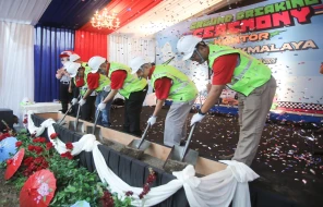 Groundbreaking Ceremony Kantor Baru JNE Tasikmalaya yang dihadiri oleh Jajaran Direksi dan Manajemen JNE pada hari Jum'at, 14 Februari 2025.