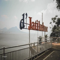 ADAM SUMARTO/PASUNDAN EKSPRES  BETAH:  Perum Jasa Tirta II melalui Camp-X yang berlokasi di kawasan Waduk Jatiluhur, menawarkan suguhan liburan yang dapat menjadi destinasi liburan lebaran yang akan membuat betah para pengunjung.