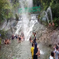 Wisata Pemandian Air Panas Sari Ater Subang