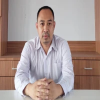 Dr. Andri