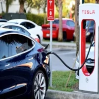 Penasaran Apakah Mobil Listrik Pakai Oli? Ini Jawabannya!