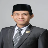 Ketua Fraksi Gerindra Yayang Ari Wijaya