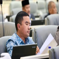 Anggota DPRD Provinsi Jawa Barat dari Komisi V