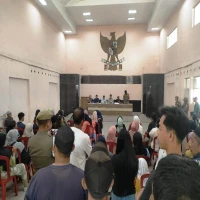 bangunan liar  di Jalancagak