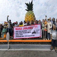 Demo pembongkaran di Subang