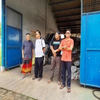 pengelolaan sampah dengan sistem TPS 3R