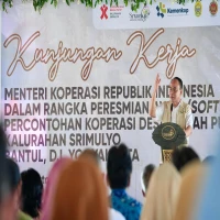 pembentukan 80 percontohan (Mock-Up) Koperasi Desa