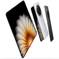 Tampilan Oppo Find N5 saat diperkenalkan sebagai HP lipat flagship terbaru dengan desain premium.