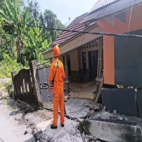 pergerakan tanah di Desa Pasirmunjul