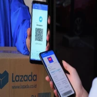 Cara Pinjam Uang di Lazada PayLater: Solusi Instan untuk Belanja dan Dana Darurat