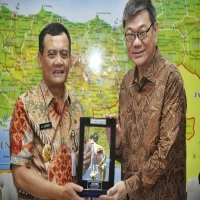 Duta Besar Singapura untuk Indonesia, Kwok Fook Seng