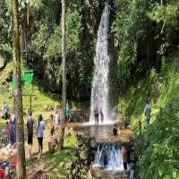 Bagi wisatawan yang mulai bosan dengan suasana Puncak, Kabupaten Subang bisa jadi pilihan alternatif yang tak kalah seru.-ist-